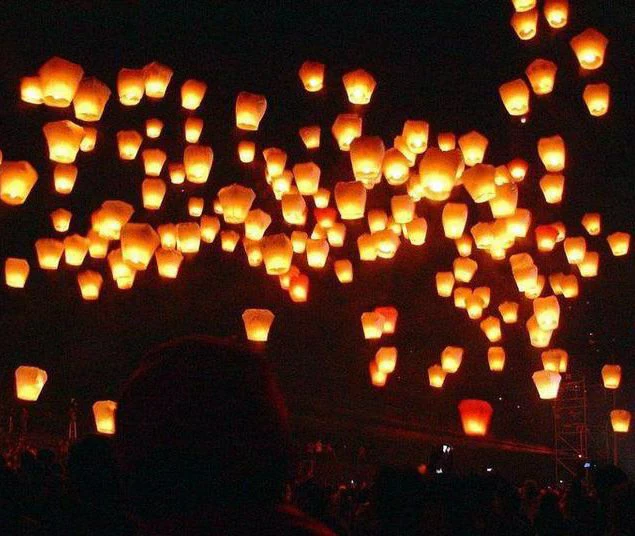 cool-wish-balloon-halloween-light-with-fire-sky-lantern-flying-paper-wish-balloon-and-purple-sky-fire-chinese-lanterns-flying-paper-also-wishing-lantern-fire-balloon-chinese-with-chin_1280x